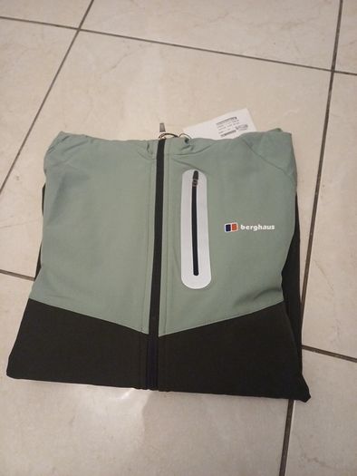 berghaus tracksuit
