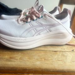 Asics Gel Nimbus 28