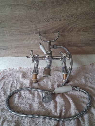 Mixer taps for bath