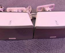 Sonos Play 3's in perfect condition with wall/ceiling mounts