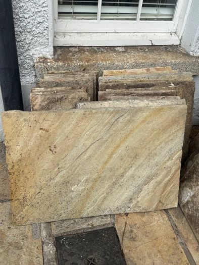 33m Indian Sandstone Paving Slabs