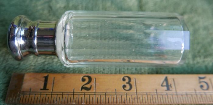 Antique Edwardian 1800s Set 5  Apothecary Bottles Ground-Glass Stoppers, Glass Vanity Pin Bottles Jars