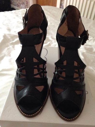 Topshop cutout tbar sandals