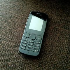 Nokia 105 (Dual SIM) - Needs Battery - Includes Charger