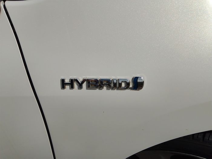 2012 Toyota Auris Hybrid Automatic.