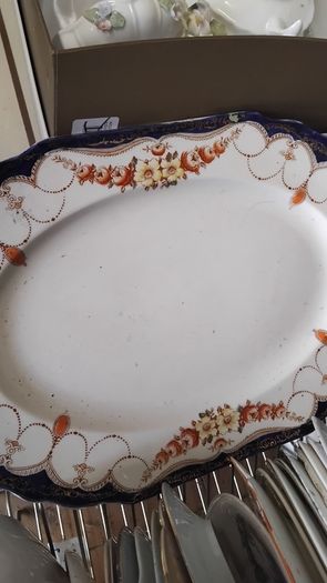 A Selection Of Vintage Platters