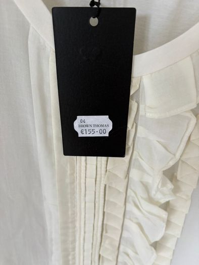 Luxury brand Maxmara rich cream coloured top/tee shirt BRAND NEW