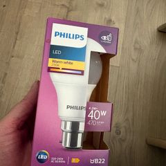 Light bulb