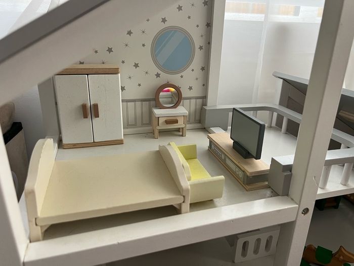 doll house