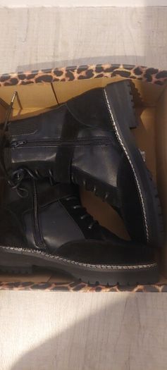 river island black leather boots size 5