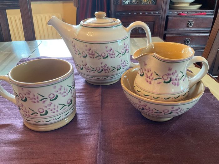 Nicholas Mosse Lavender limited edition from USA.  New Tea set.  . A tea pot , large mug , creamer and sugar bowl