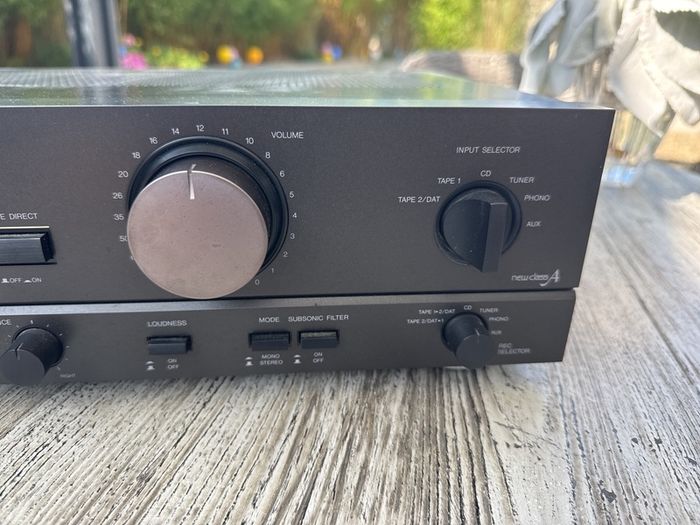 Technics stereo integrated amplifier SU-vz320
