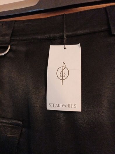 Stradivarius  Black Silk  Look Skirt.  S.M - 12.    B.N.W.T