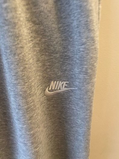 Nike tracksuit (medium)