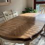 extendable table with 6 chairs Image 2