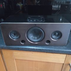 Iwantit Ibtlia14 Bluetooth speaker