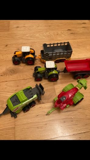 Tractors / farm machines