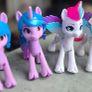 8 x Bundle, all different, Lot of New Generation Moulded 3 inch Figure Sparkle Glitter Hasbro Crystal Adventure MLP G5 My Little Pony Image 3