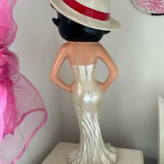 Betty Boop Statue White Dress