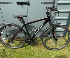 Giant Roam 2 Hybrid Bike - Size M - Ready to Ride