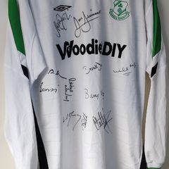 Vintage Signed 2005/06 Shamrock Rovers Away Jersey