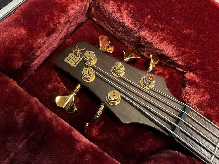 Ibanez SR5005 Prestige 5-string bass