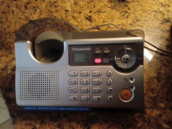 Panasonic KX-TCD240E Base Station.