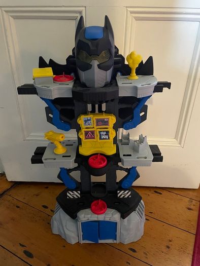 Imaginext DC Playsets, Vehicles and Characters