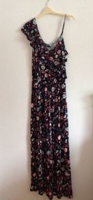 V by very ladies Black floral jersey stretch jumpsuit size 10 includes post