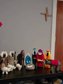 knitted crib 14 pieces( Nativity)