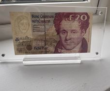 20 pound banknotes Irish circulated year -1999 at 30 euro each