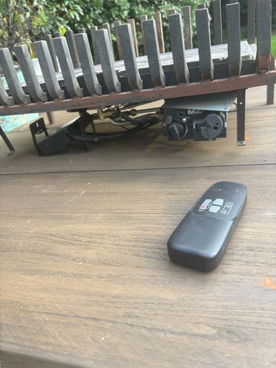 Gas Fire Engine, basket & Remote Control