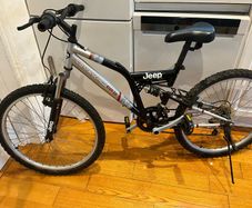 Boys Bicycle - Jeep Comanche