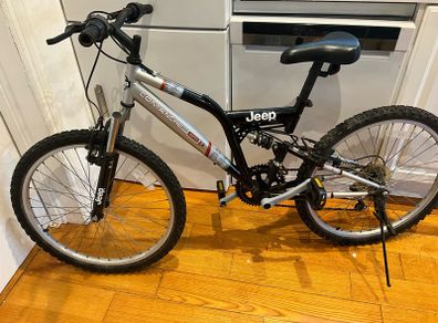 Boys Bicycle - Jeep Comanche