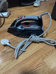 Russell Hobbs Power Steam Ultra Iron