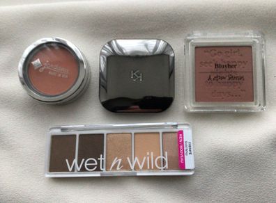 A Brand New Four Piece Bundleof Blushes and Eye Shadow Palette