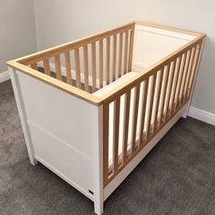 Mamas & Papas Cot / Cot Bed Harwell