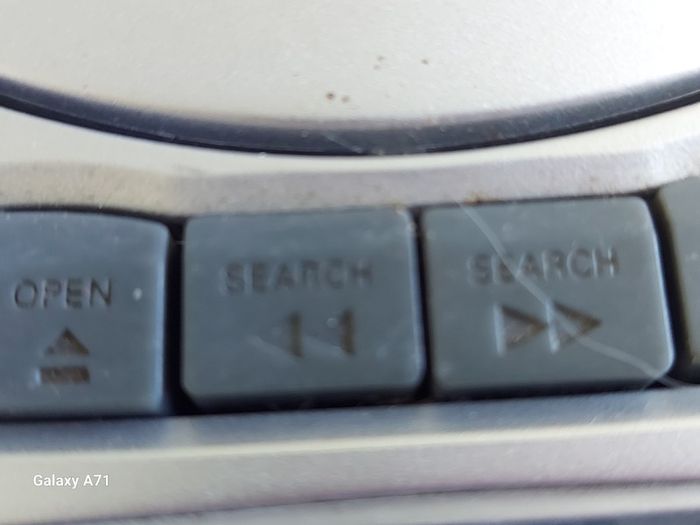 PHILIPS CD Radio Cassette Recorder Model AZ1008, Radio is excellent, great volume, CD Tape not working