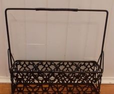 Black Metal Btl Holder