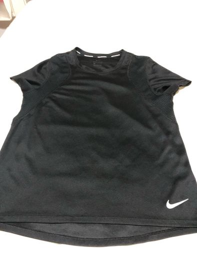 Mens nike top size M