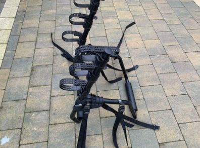 Saris 3 bike carrier for saloon car