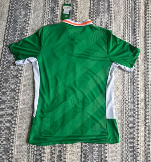 Official Umbro Republic of Ireland Home Jersey 2022