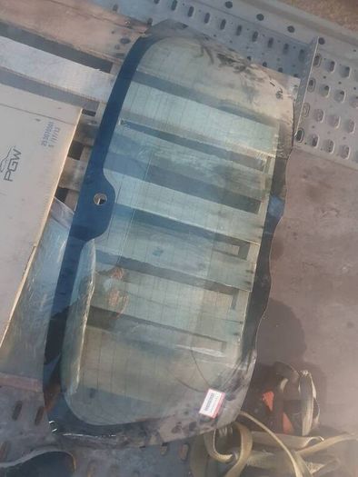 Honda Civic Rear Windshield 03-05 model