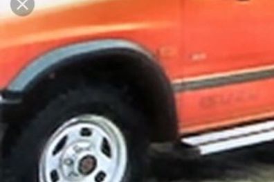 Isuzu Pickup wheel arch extensions