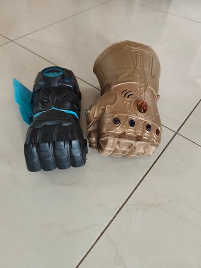 Marvel hand toys