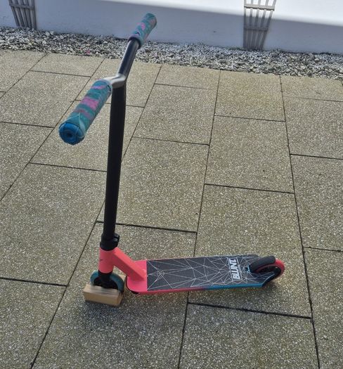 Blunt Envy - One S3 Stunt Scooter