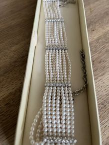 BN Pearl dress bracelet with rhinestones