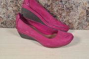 womens CLARKS Forest Lagoon Raspberry pink nubuck leather slip on wedge heel shoes pumps Size UK 3 D EU 36