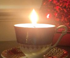 Vintage tea cup and saucer candle