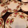 69 Pieces Royal Albert Old country roses 1963 dinner set Image 6
